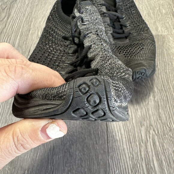 NIKE FLYKNIT RACER SHOES MEN\'S SIZE 10.5 TRIPLE BLACK GRAY GREY 526628-009 main image 6